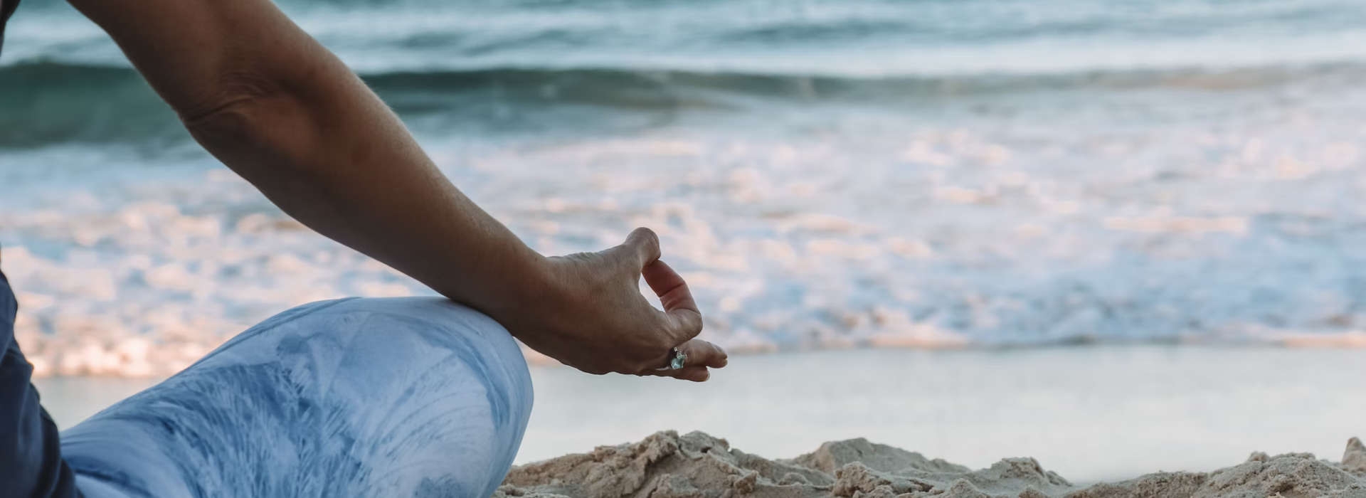 Discover relaxation and yoga in Playa d'en Bossa, Ibiza