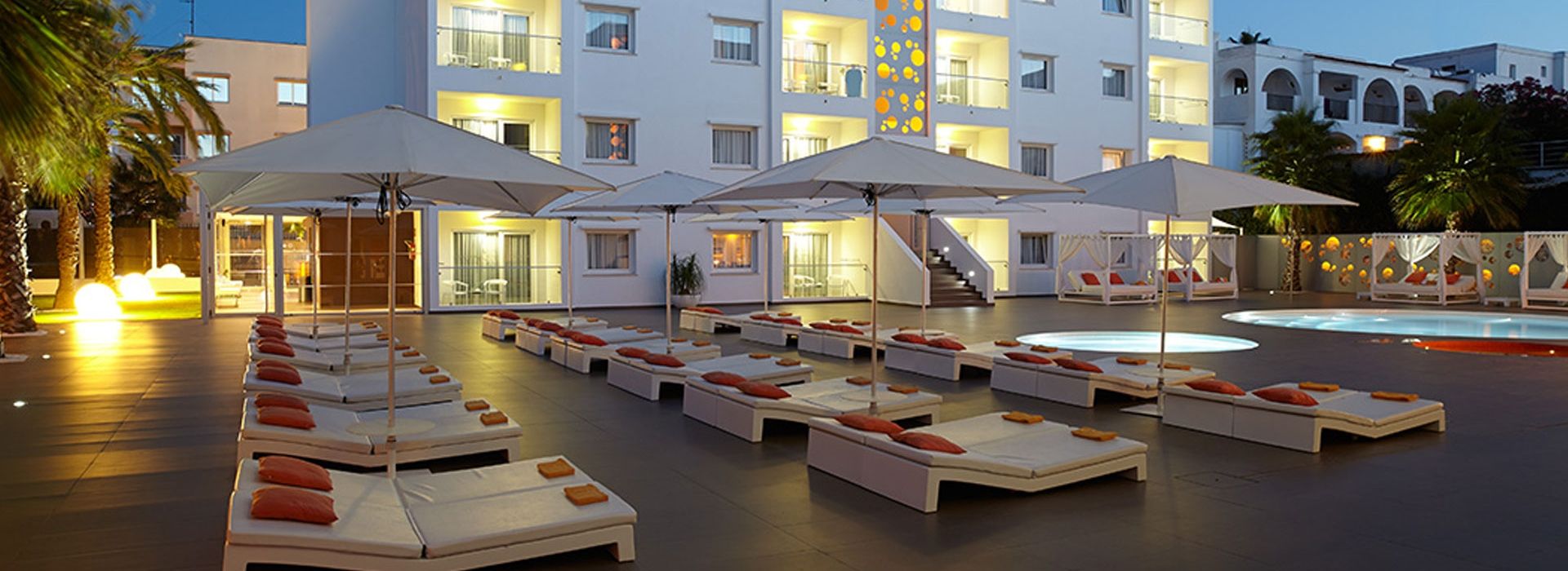 book now 10% Off