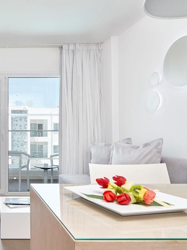 Ibiza Sun Apartments Junior Suite Living Room