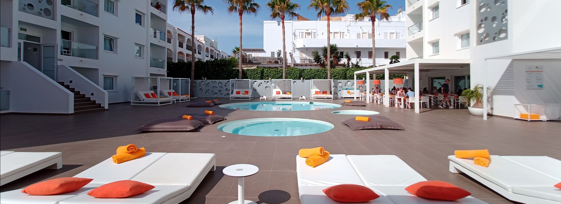A relaxing day at Ibiza Sun Apartments
